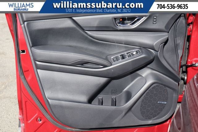 New 2026 Subaru Ascent Limited w/ Popular Package #2 image 9
