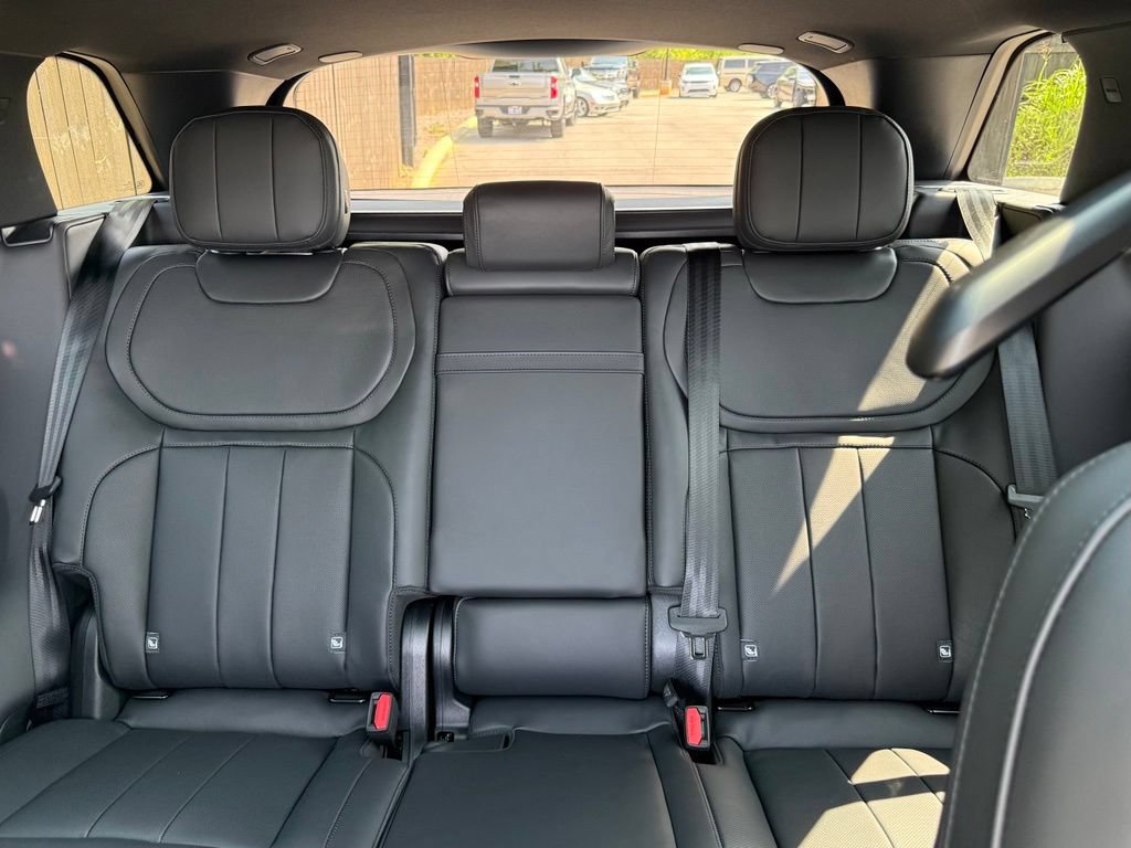 New 2026 Land Rover Range Rover Sport SE AWD/4WD image 29