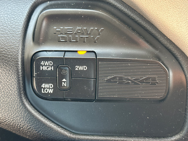 Used 2023 RAM 3500 Laramie AWD/4WD image 35