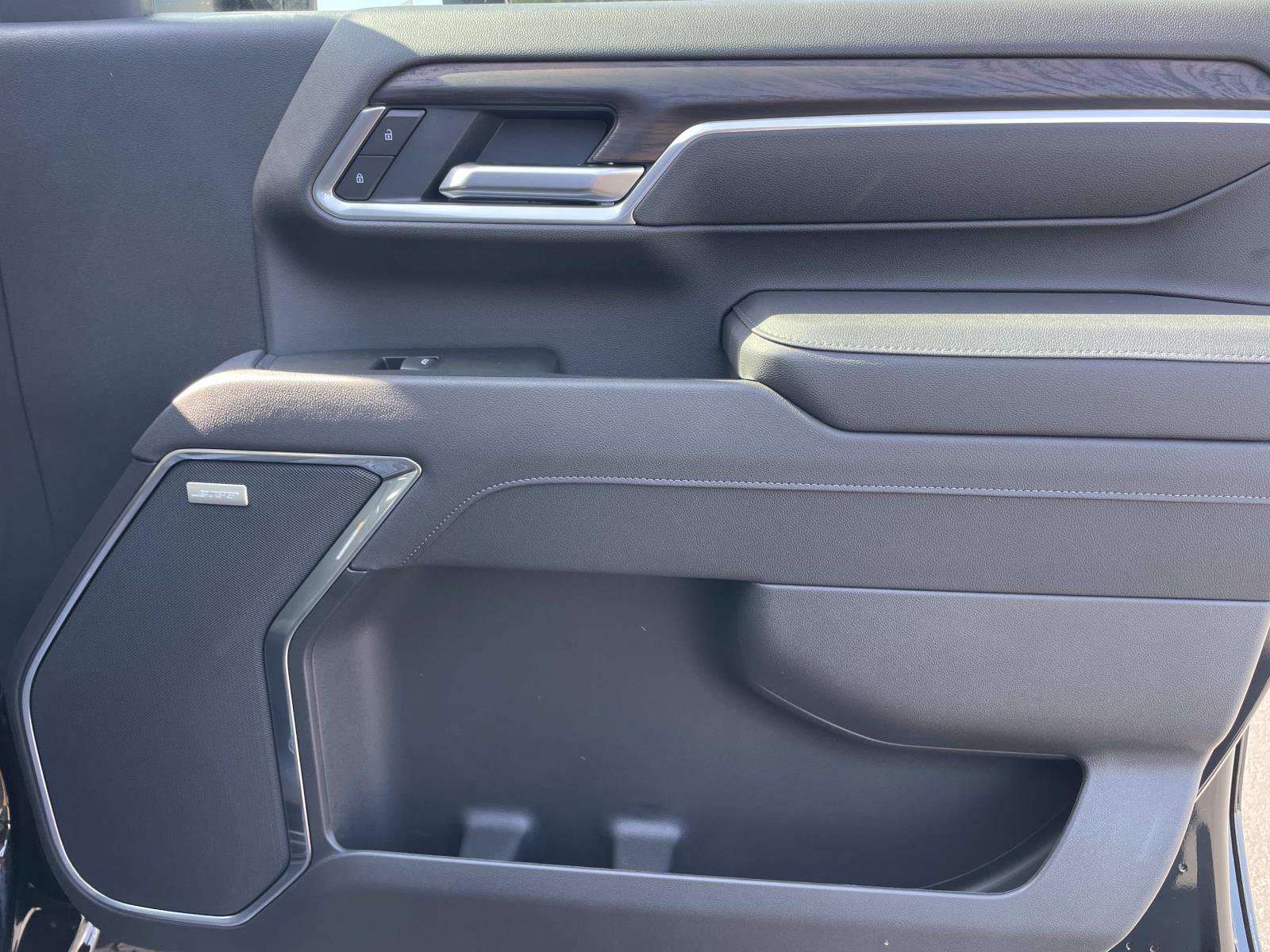 New 2026 GMC Sierra 2500 SLT w/ SLT Premium Package image 26