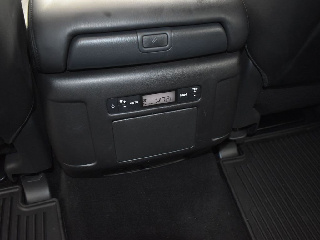 Used 2023 Nissan Armada SL w/ Cargo Package image 19