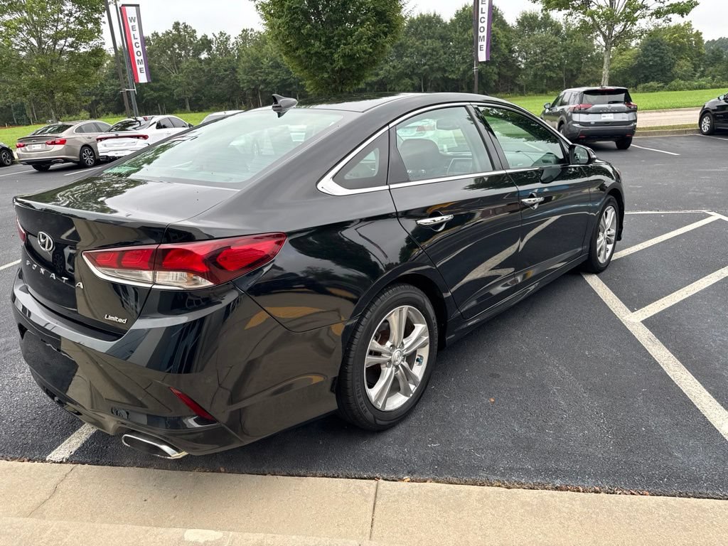 Used 2018 Hyundai Sonata Limited w/ Cargo Package FWD image 5