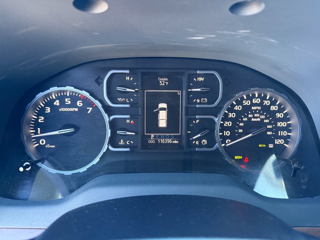 Used 2018 Toyota Tundra Limited w/ Limited Premium Package AWD/4WD image 15