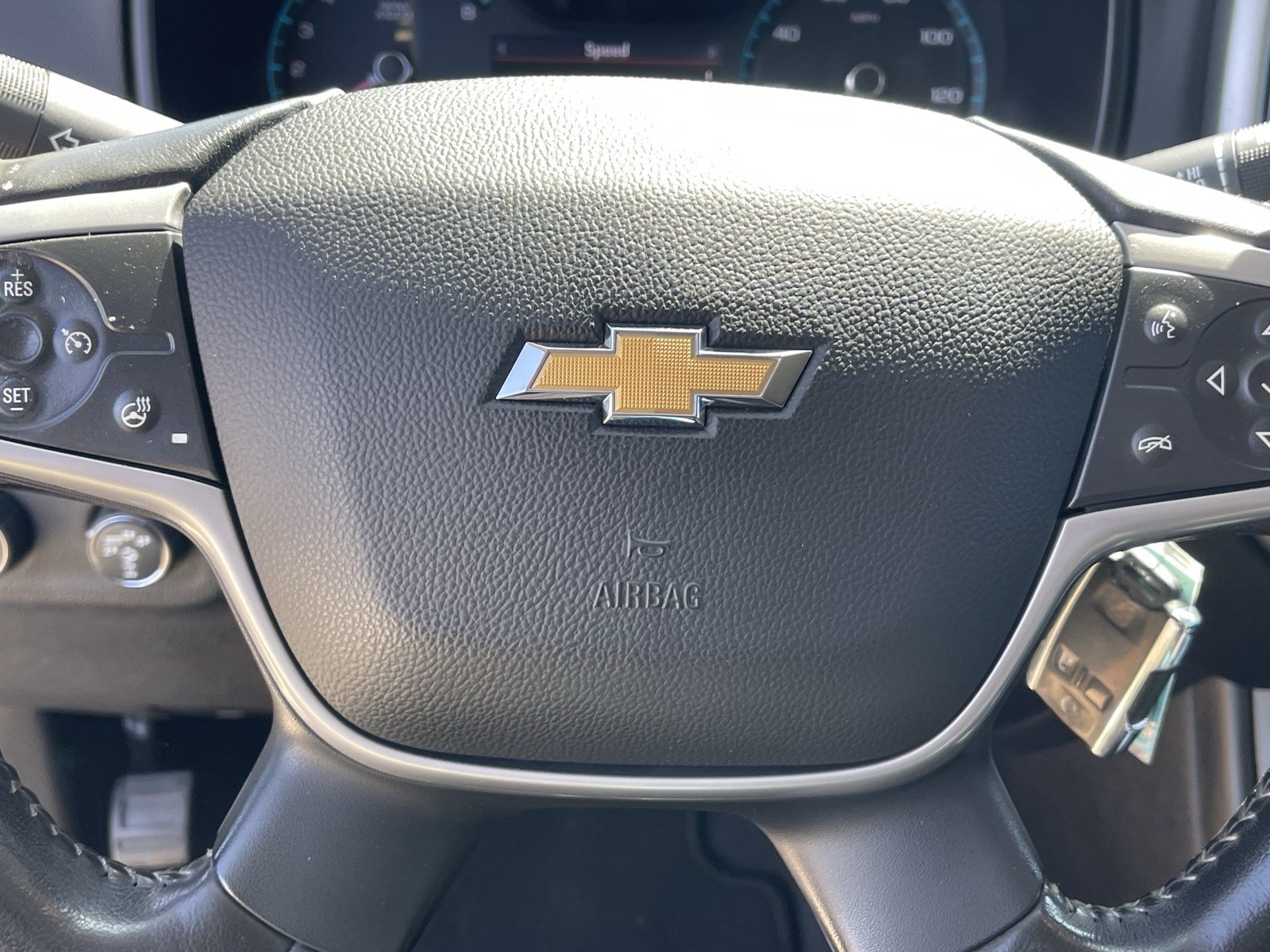Used 2022 Chevrolet Colorado ZR2 AWD/4WD image 21