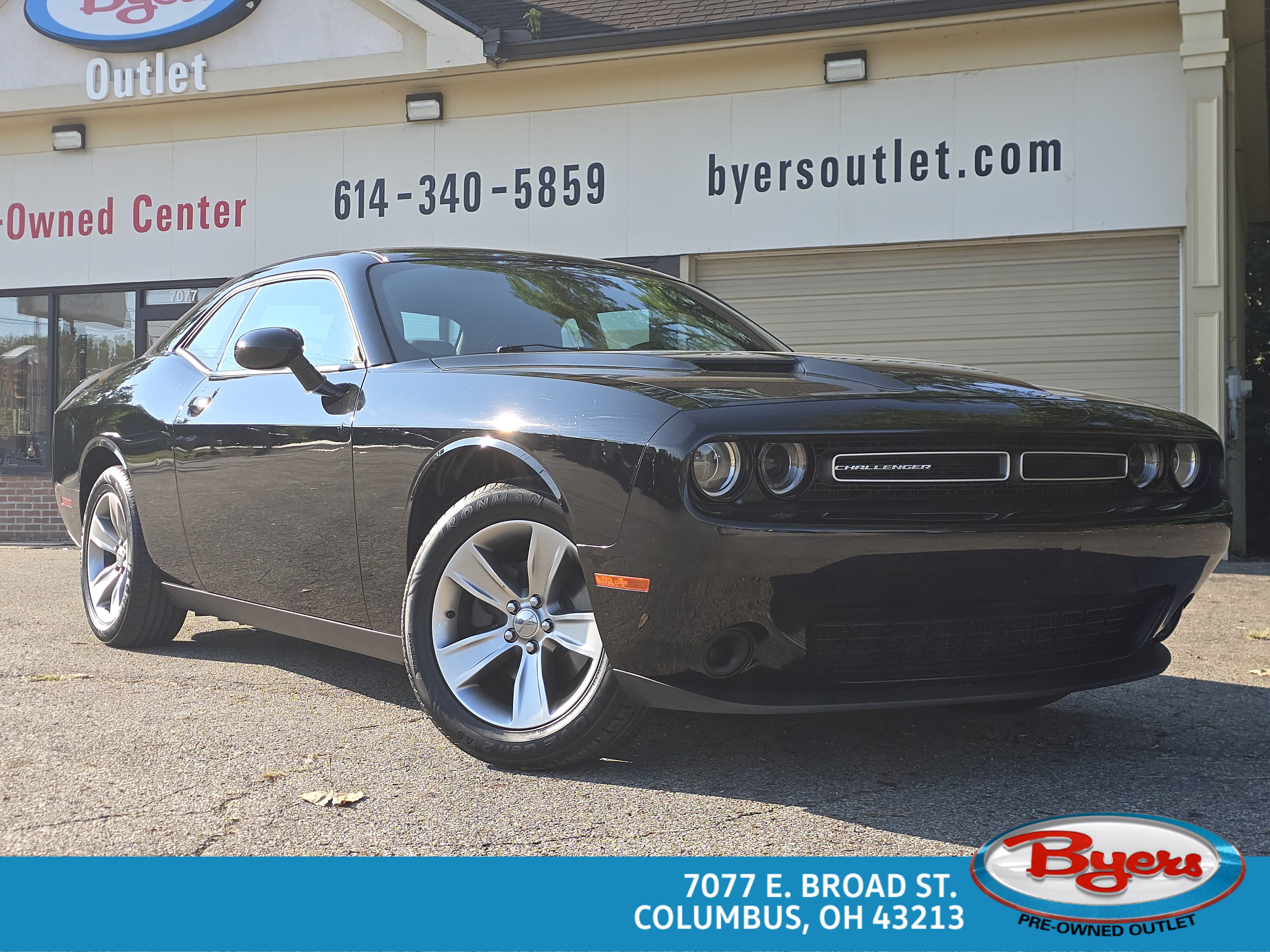 Used 2019 Dodge Challenger SXT