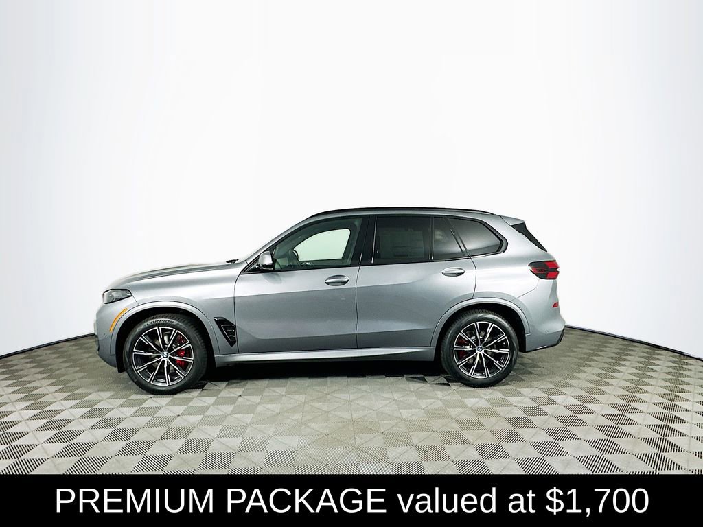 New 2026 BMW X5 xDrive40i w/ M Sport Package image 5