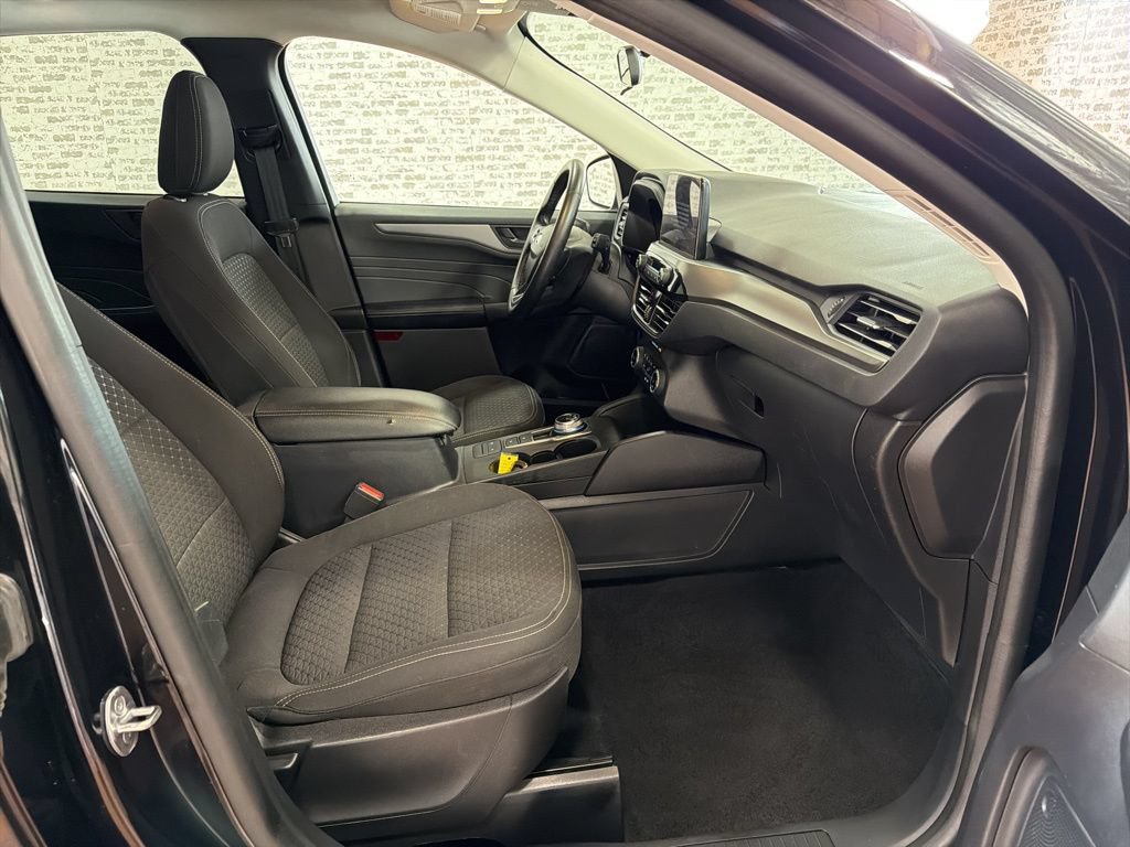 Used 2023 Ford Escape Active FWD image 10