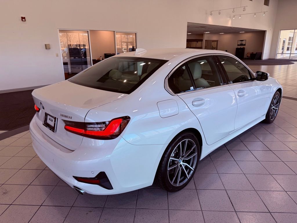 Used 2022 BMW 330i Sedan image 14