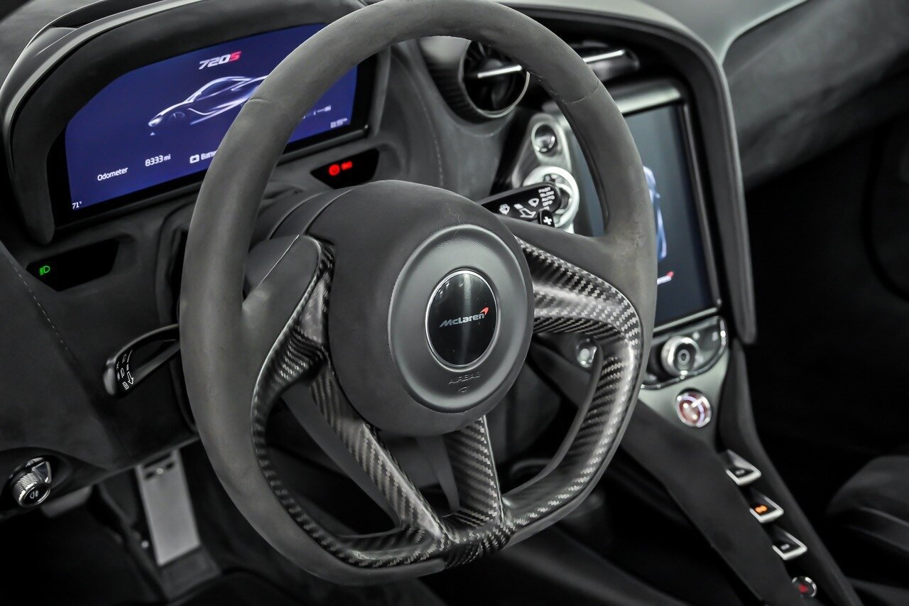 Used 2018 McLaren 720S Performance RWD image 24