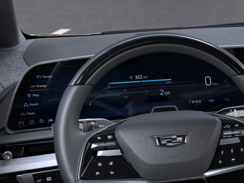 New 2026 Cadillac Optiq Luxury 1 image 18