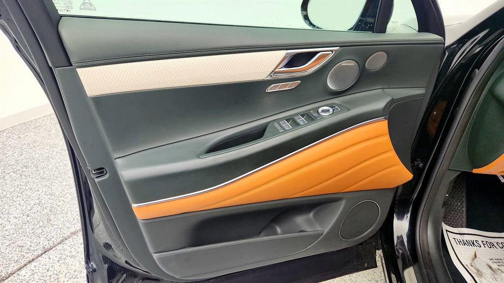 Used 2025 Genesis GV80 3.5T Advanced image 11