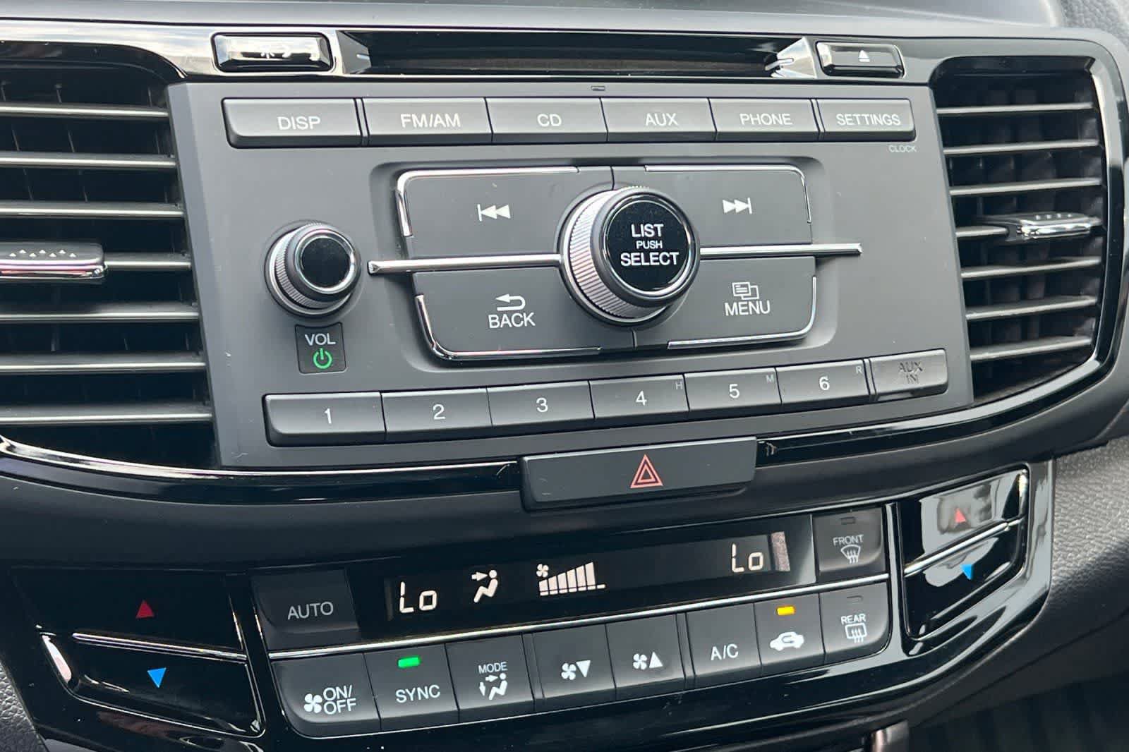 Used 2017 Honda Accord Sport image 21