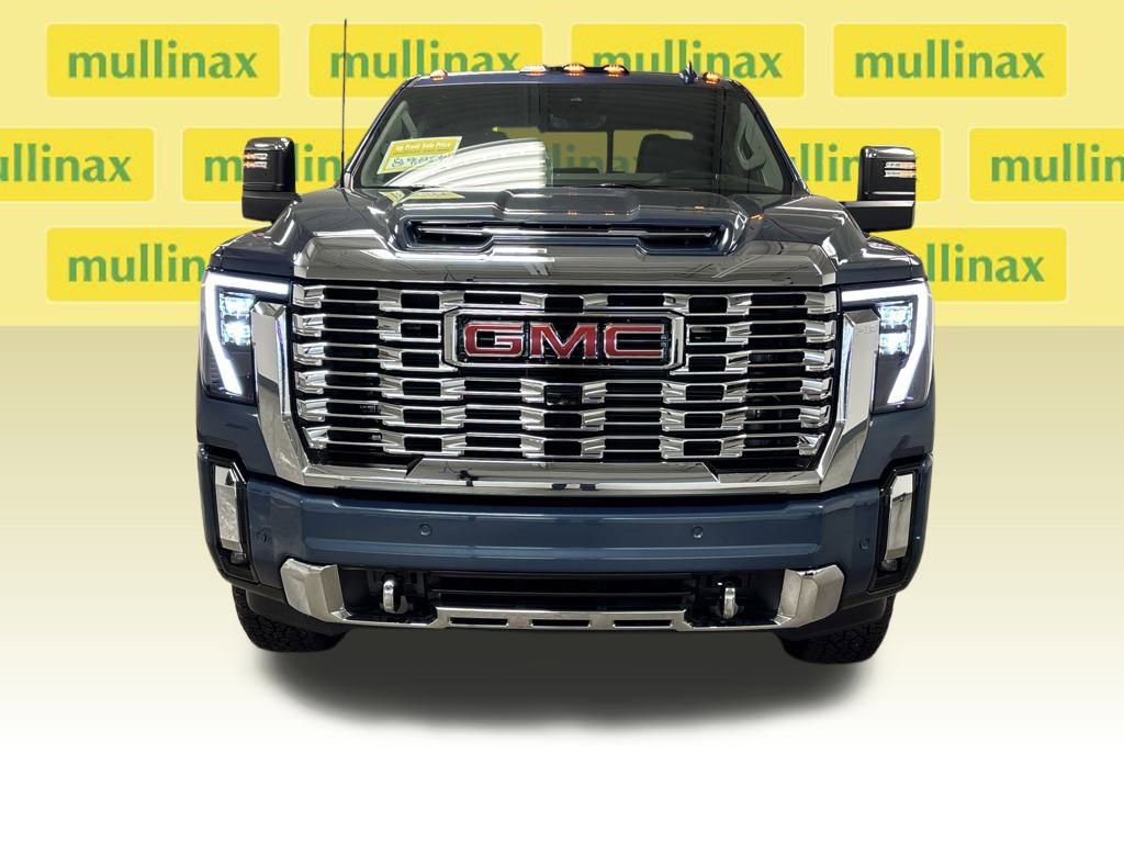 New 2025 GMC Sierra 2500 Denali w/ Denali Reserve Package image 5
