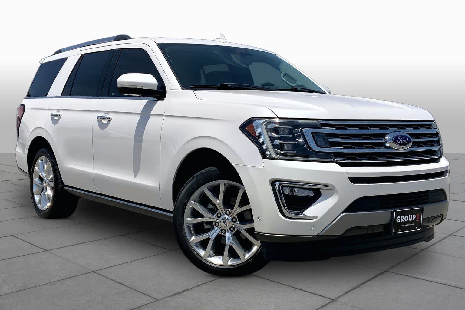 Used 2019 Ford Expedition Limited w/ Equipment Group 302A RWD image 3