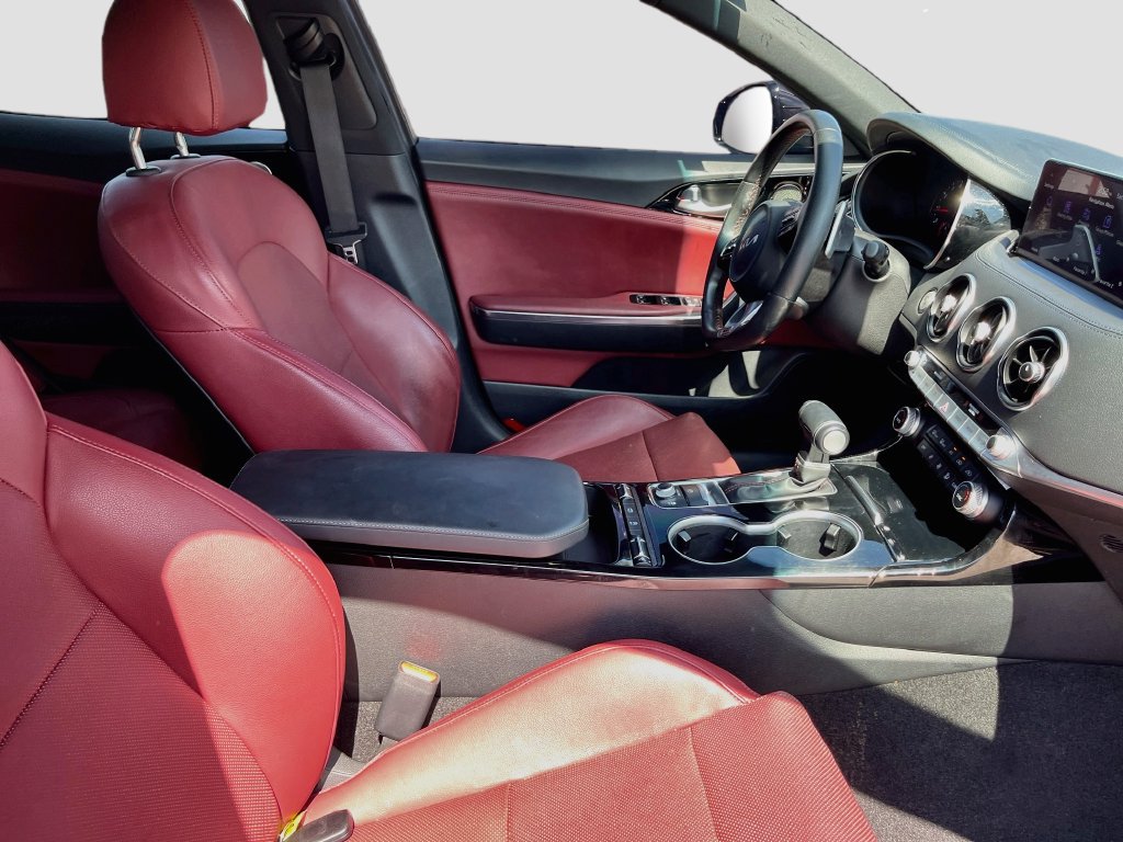 Used 2023 Kia Stinger GT-Line w/ Sun & Sound Package RWD image 30