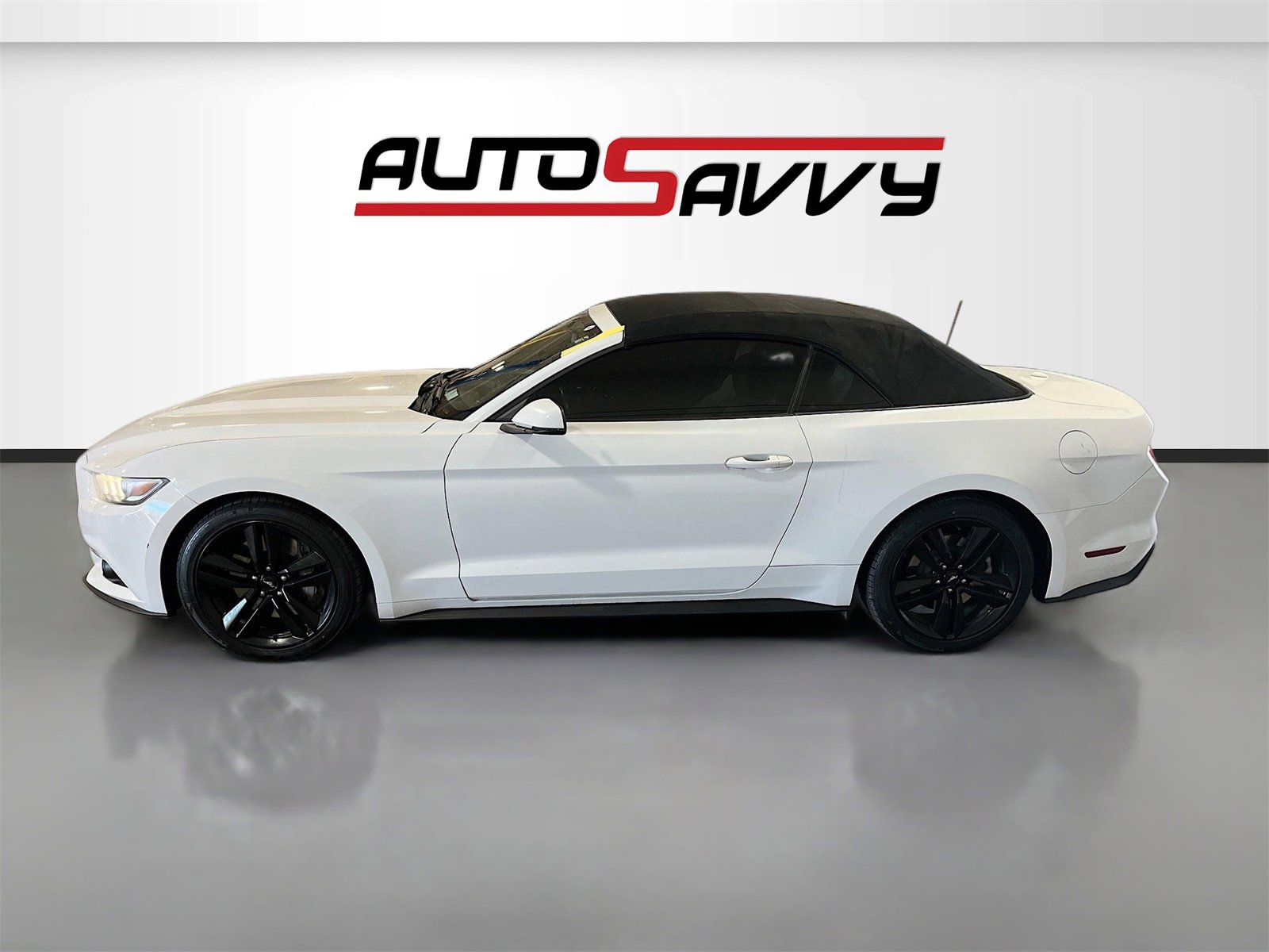 Used 2015 Ford Mustang Premium w/ Ecoboost Performance Package image 4