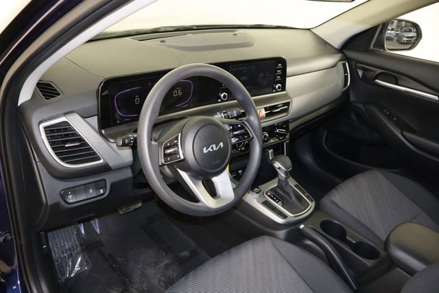 Used 2026 Kia Seltos LX FWD image 23