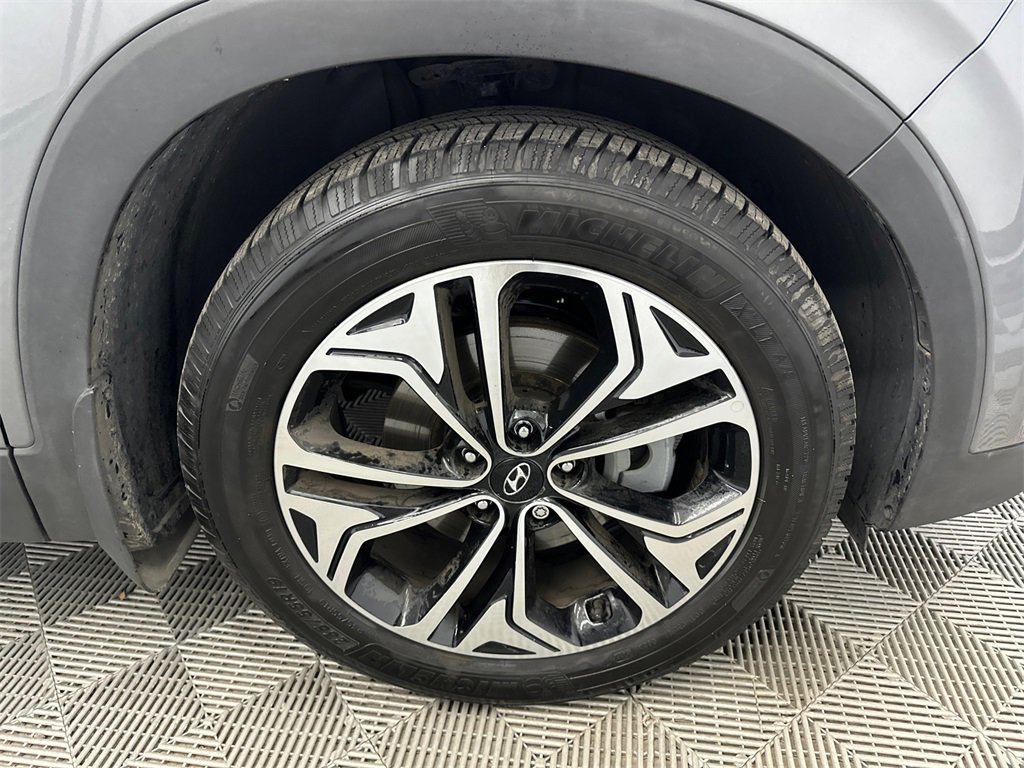 Used 2019 Hyundai Santa Fe Limited image 13