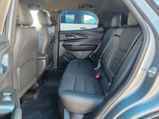 Used 2021 Chevrolet TrailBlazer RS w/ Convenience Package image 18