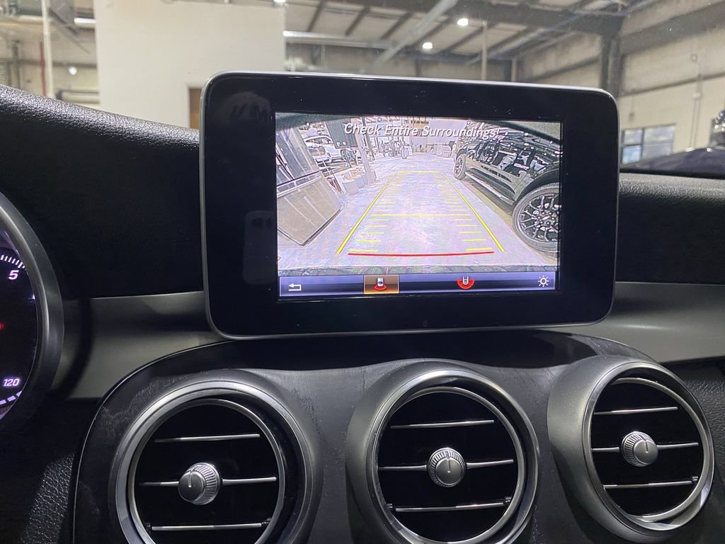 Used 2017 Mercedes-Benz C 300 Sedan image 5