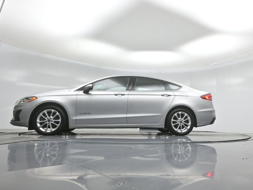 Certified 2019 Ford Fusion SE FWD image 50