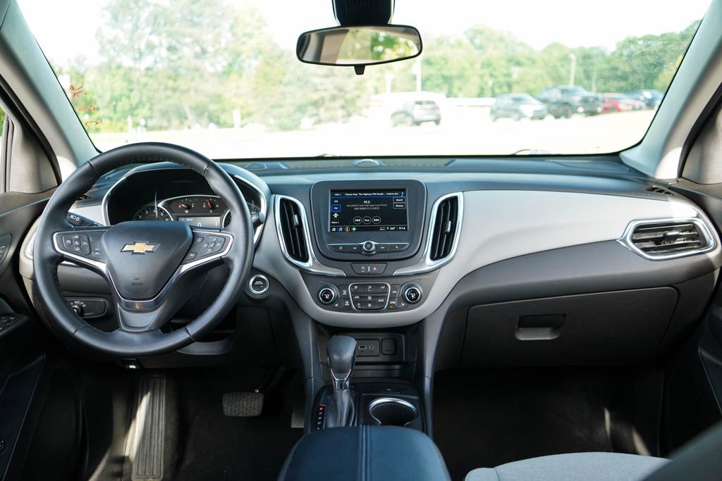 Used 2024 Chevrolet Equinox LT w/ Driver Convenience Package AWD/4WD image 10