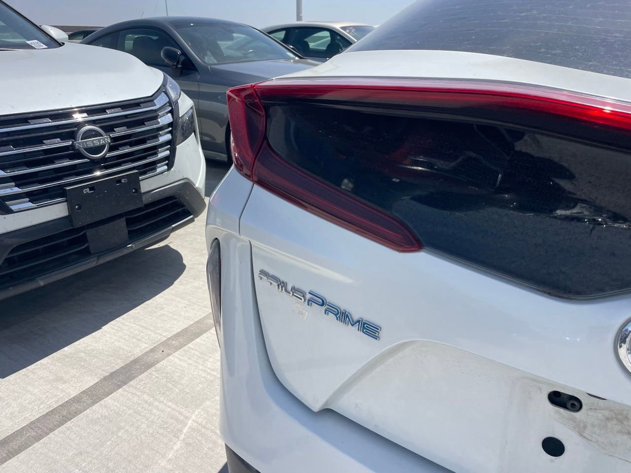 Used 2020 Toyota Prius Prime XLE image 4