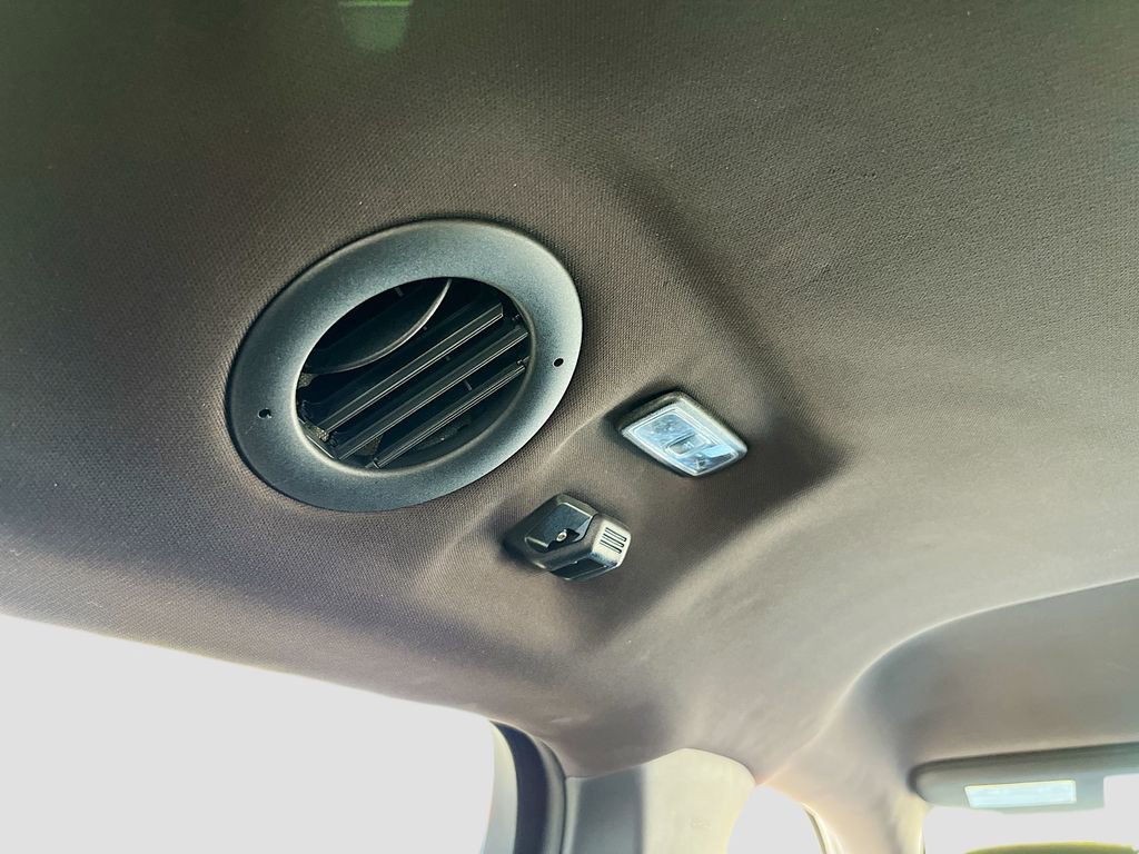 Used 2022 Ford Explorer ST-Line image 26