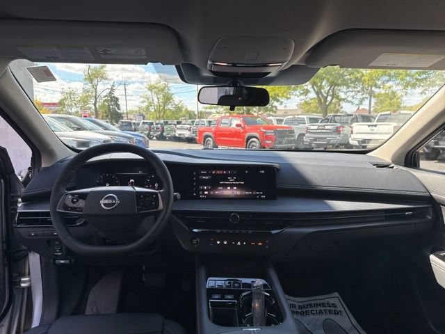 Used 2025 Nissan Murano SV AWD/4WD image 20