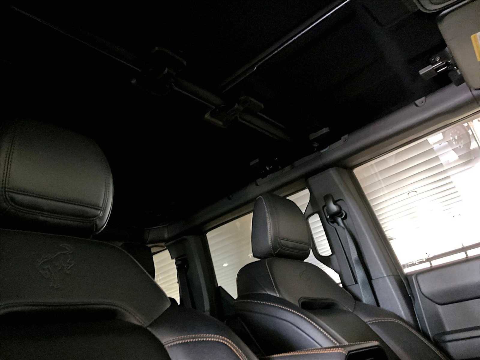 Used 2024 Ford Bronco Badlands image 25