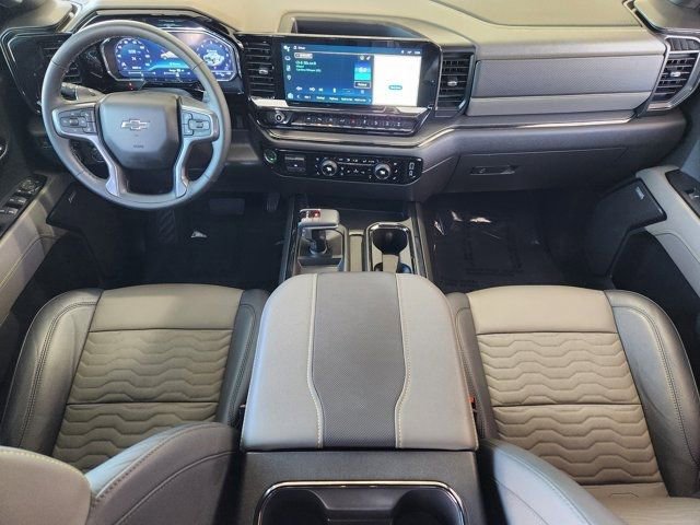 Used 2024 Chevrolet Silverado 1500 ZR2 w/ Technology Package image 28