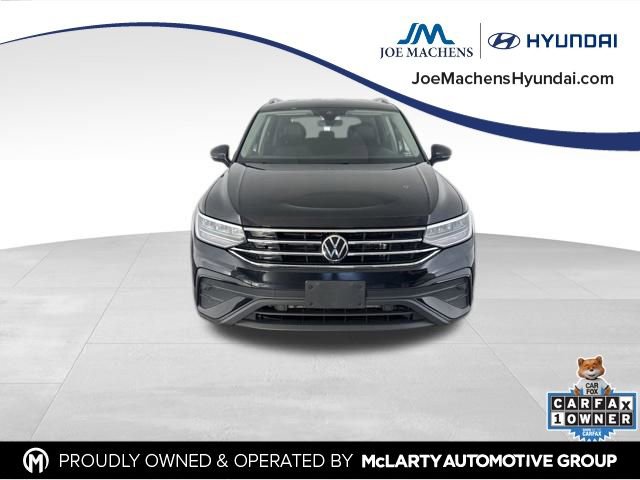 Used 2022 Volkswagen Tiguan SE AWD/4WD image 3