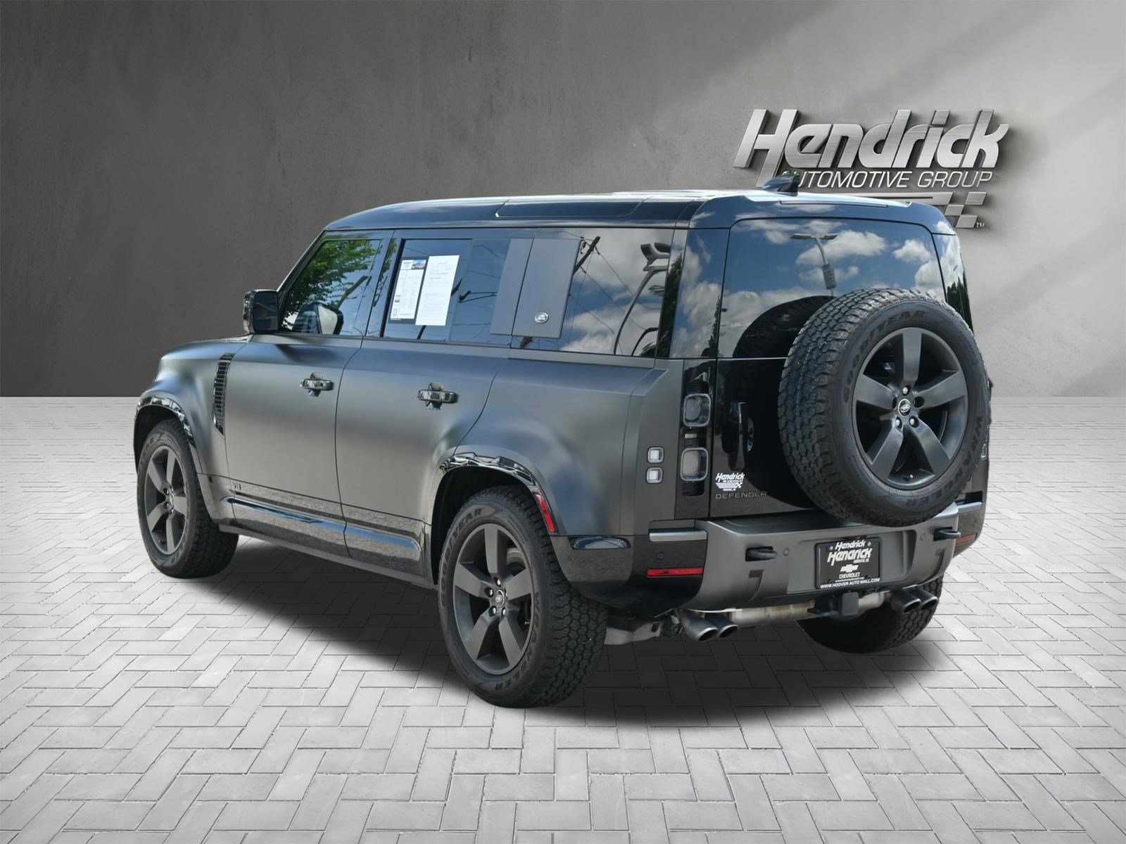 Used 2023 Land Rover Defender 110 Carpathian Edition AWD/4WD image 7