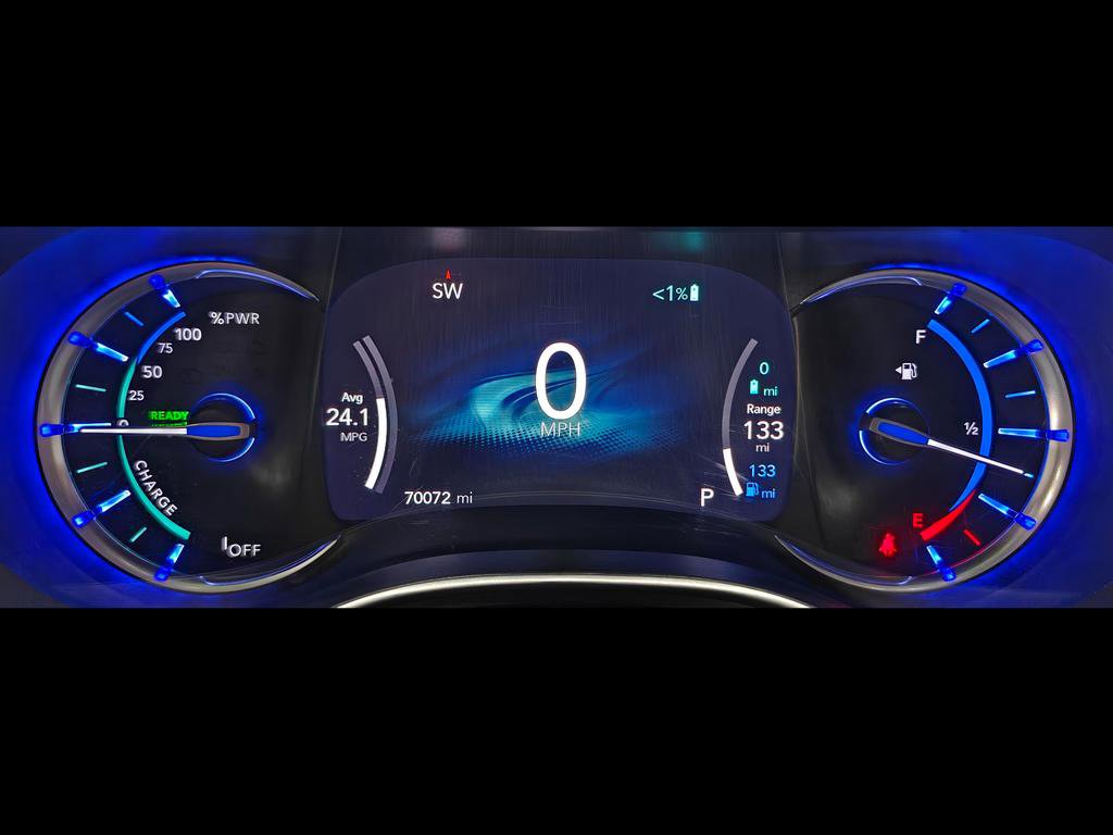 Used 2021 Chrysler Pacifica Touring-L image 71