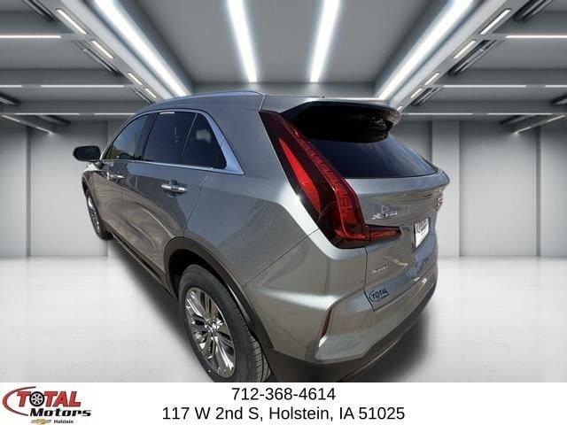Used 2025 Cadillac XT4 Premium Luxury AWD/4WD image 6