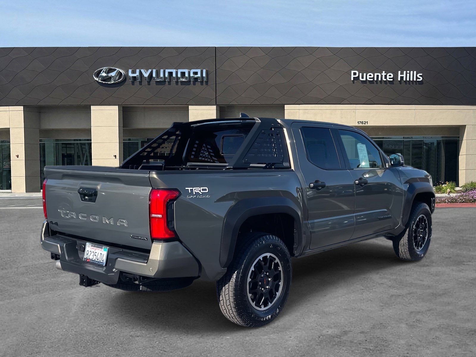 Used 2025 Toyota Tacoma TRD Off-Road w/ TRD Off Road Upgrade Package image 4