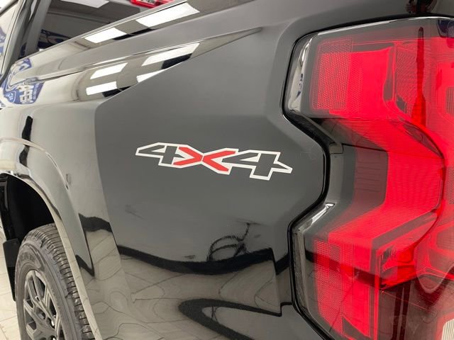 New 2026 Chevrolet Colorado W/T AWD/4WD image 19