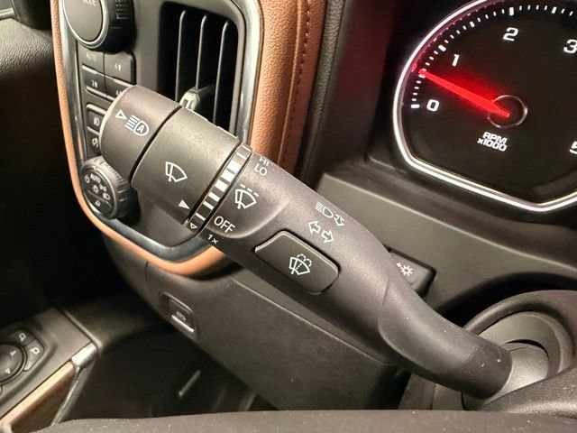 Used 2023 Chevrolet Silverado 3500 High Country AWD/4WD image 40