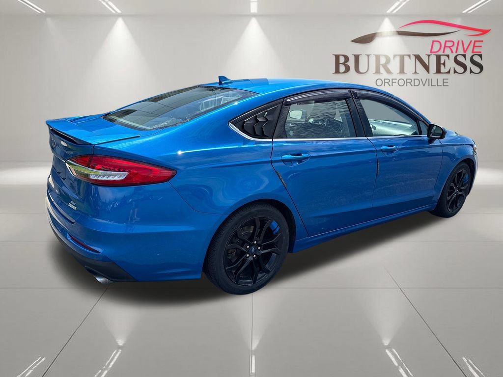 Used 2019 Ford Fusion SE w/ Equipment Group 151A FWD image 8