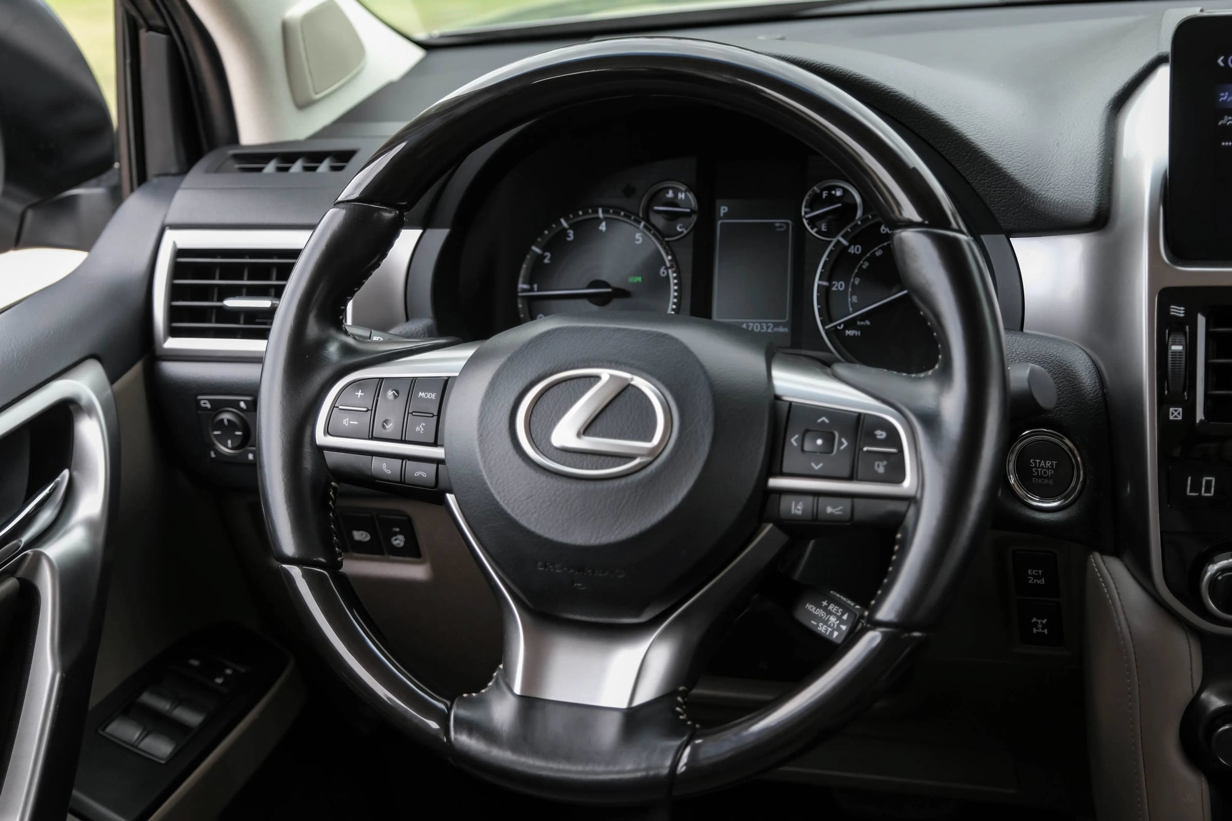 Used 2022 Lexus GX 460 Premium AWD/4WD image 16