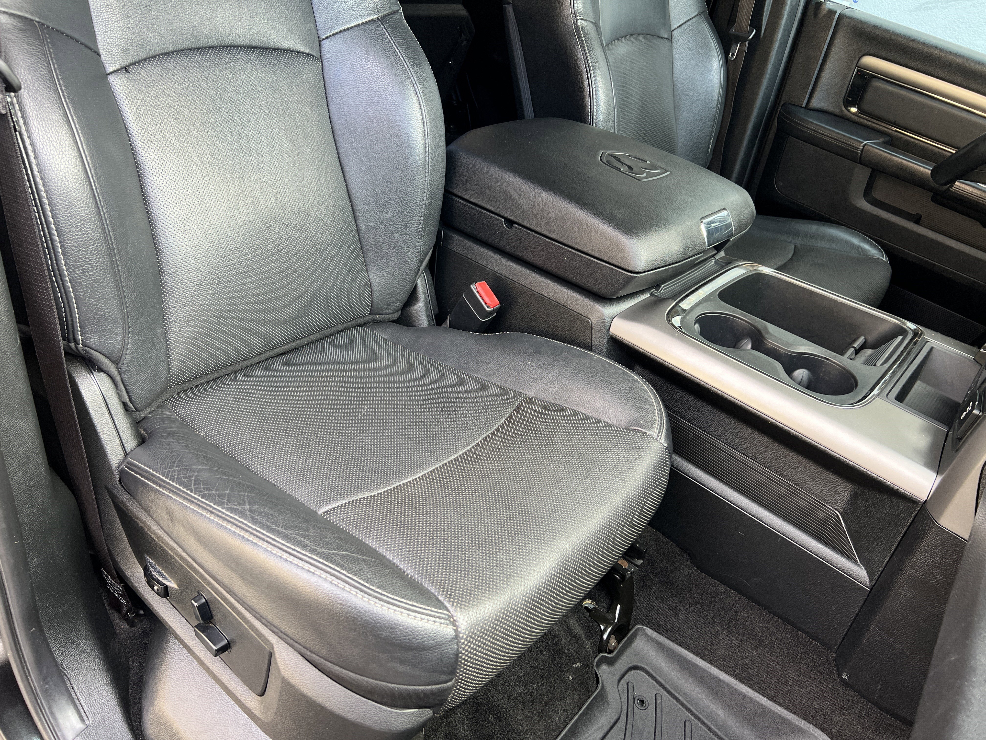 Used 2017 RAM 1500 Sport w/ Sport Premium Group image 24