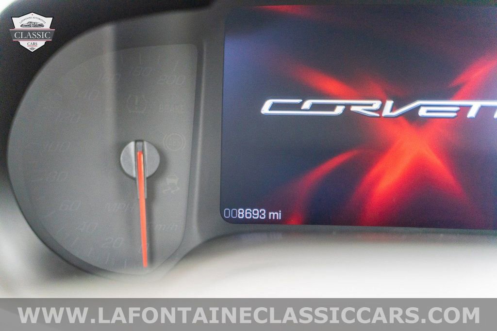 Used 2014 Chevrolet Corvette Base w/ Battery Protection Package image 5