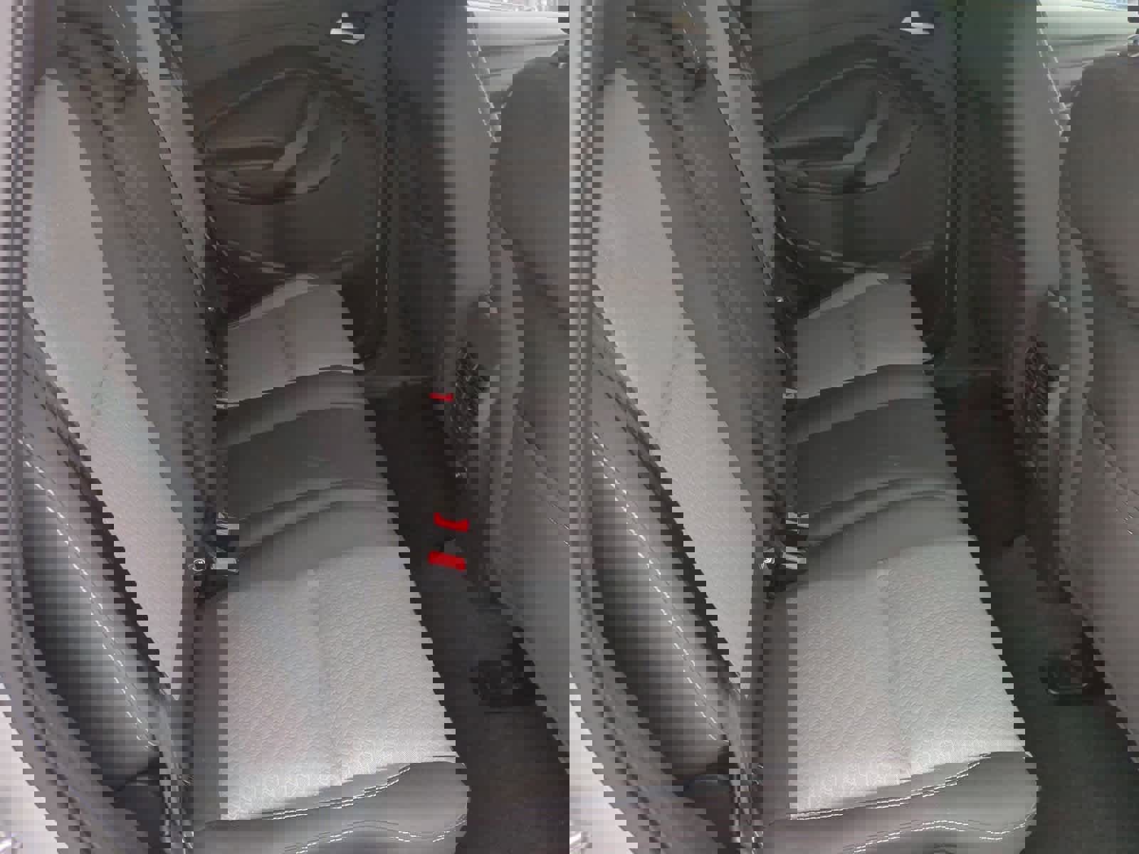 Used 2018 Ford Escape SE image 19