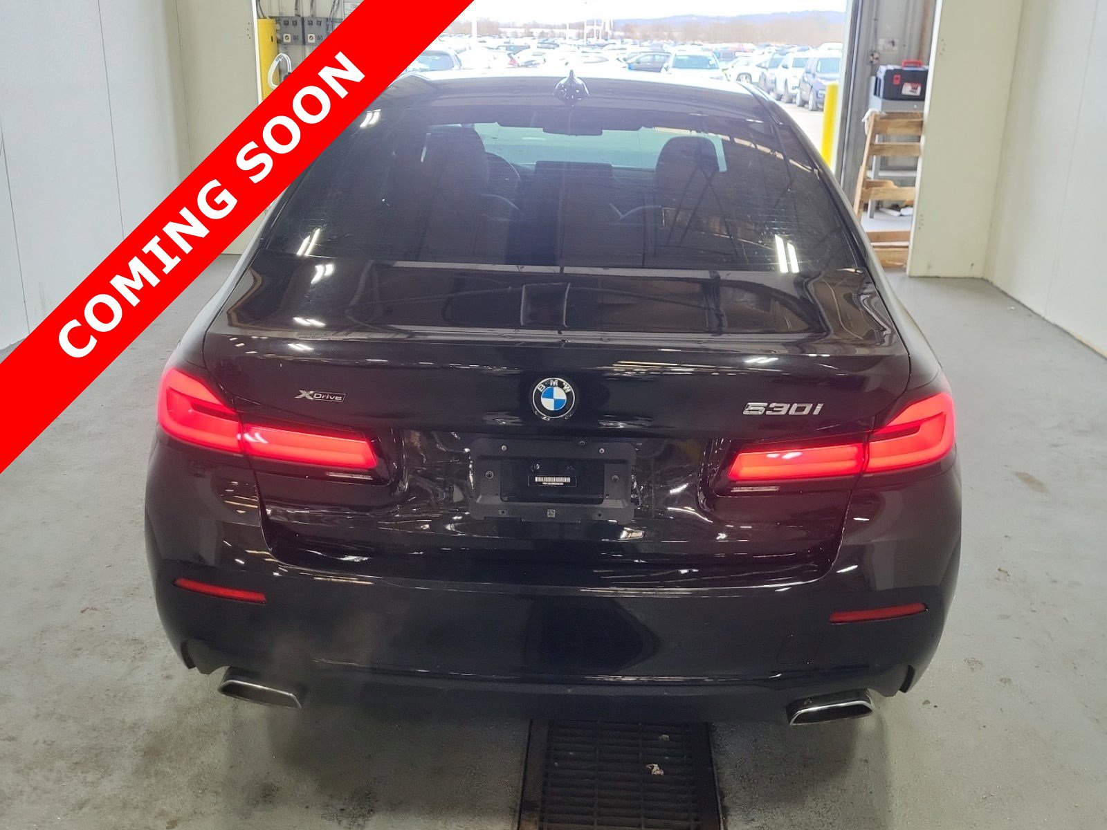 Used 2022 BMW 530i xDrive w/ Convenience Package image 5