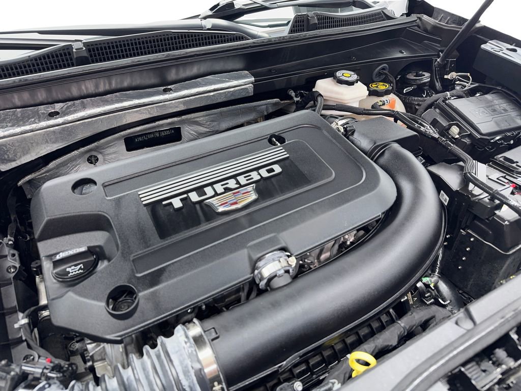 Used 2022 Cadillac XT4 Luxury w/ Cold Weather Package image 19