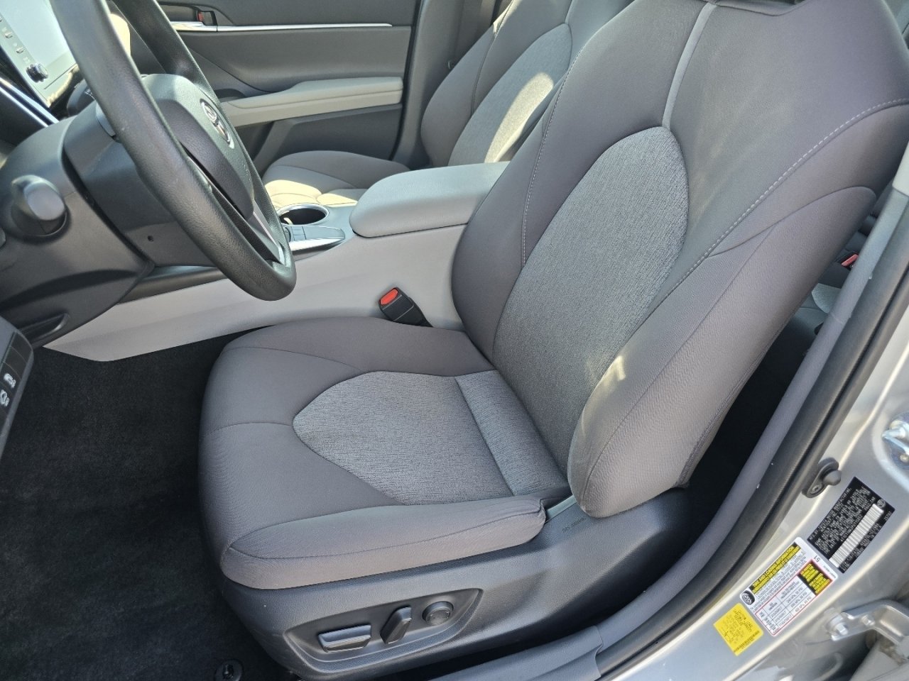 Certified 2023 Toyota Camry LE FWD image 20