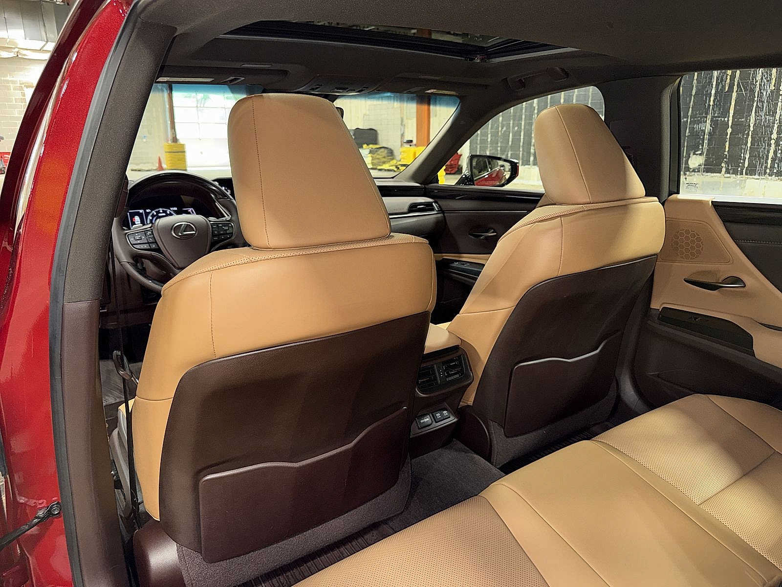 Used 2021 Lexus ES 250 w/ Premium Package AWD/4WD image 27