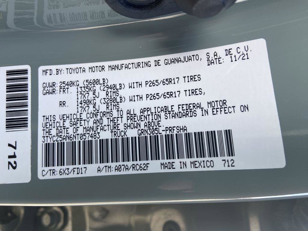Used 2022 Toyota Tacoma TRD Sport image 36