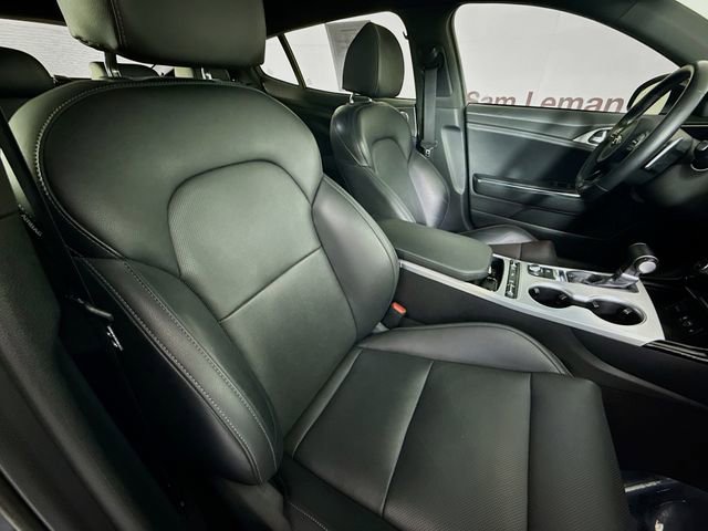 Used 2021 Kia Stinger GT1 image 30