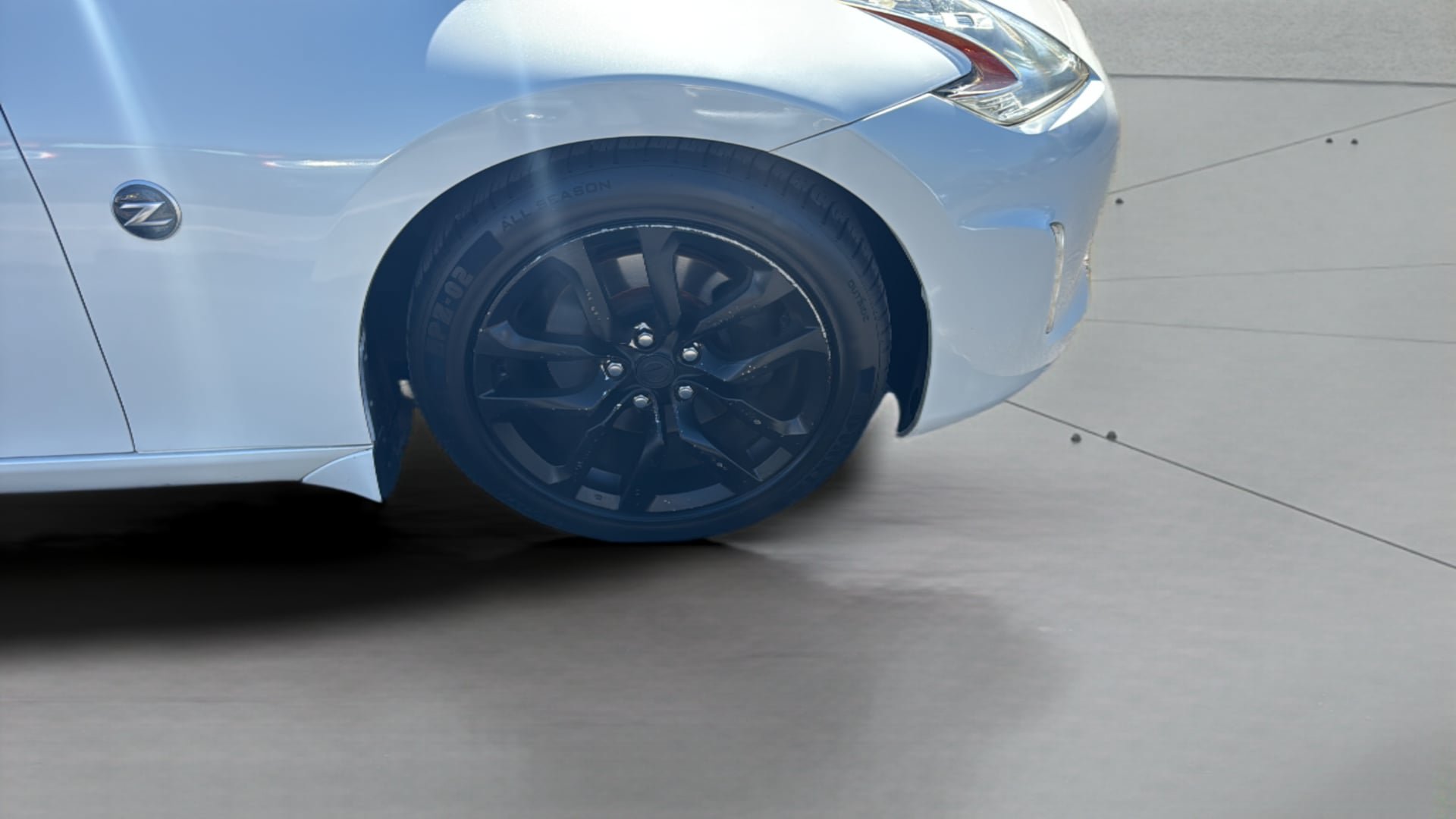 Used 2013 Nissan 370Z Coupe RWD image 34